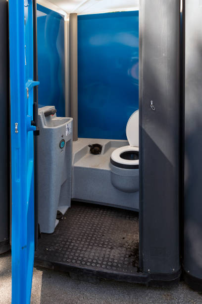 Best Porta potty delivery and setup  in Hanover, PA